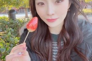 地球百子第一季在线[1080p]电影海报